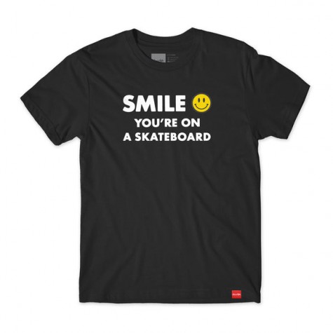 camiseta Chocolate skateboards